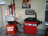 Used Combo Coats Tire changer & Wheel Balancer.