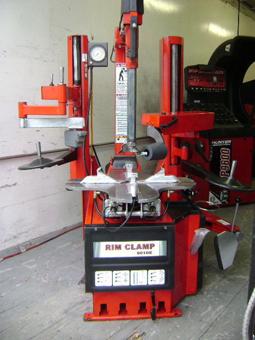 Coats 9010 9024 Tire Changer BL Block Coats 1050 Wheel Balancer Avail