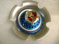 New Porsche Center Cap Colored Crest